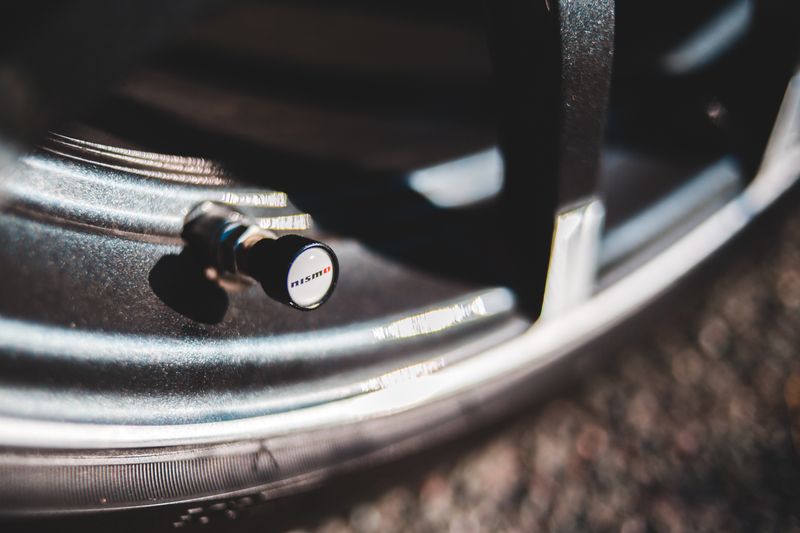Tire Valve