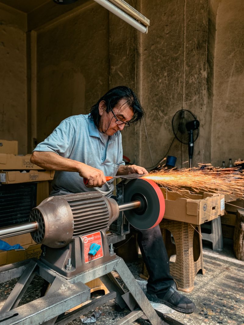 Bench Grinder