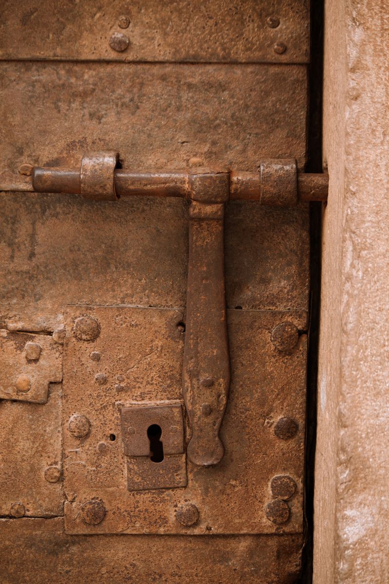 Deadbolt