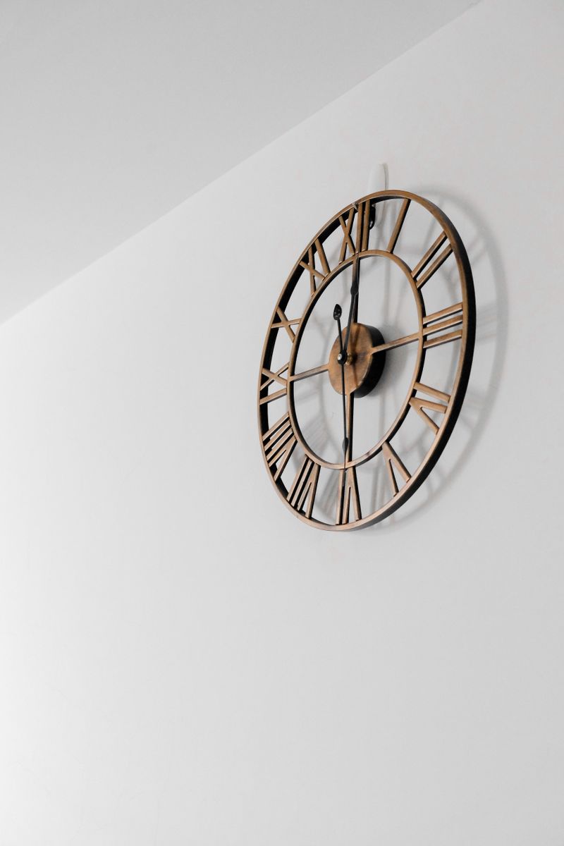 Wall Clock Minimal