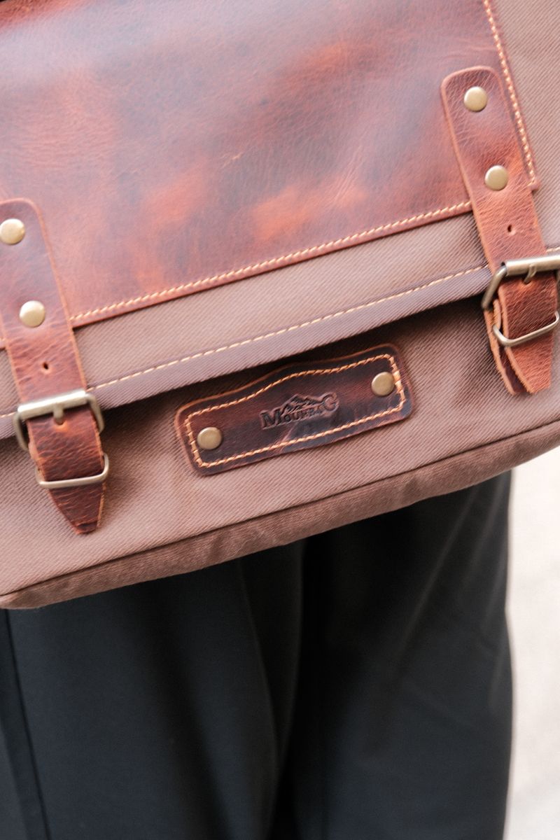 Laptop Messenger Bag